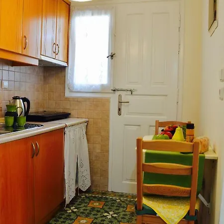 The House Of Margarita * Anabolu