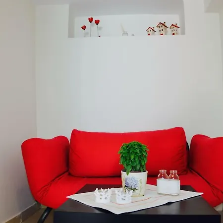 The House Of Margarita Tatil Evi