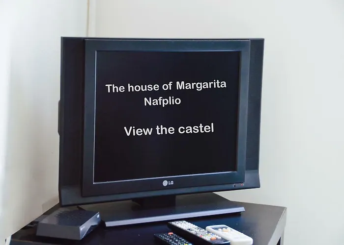 The House Of Margarita Дом отдыха Нафплион
